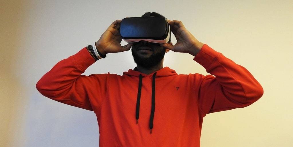 Cutting-edge tech trends to watch